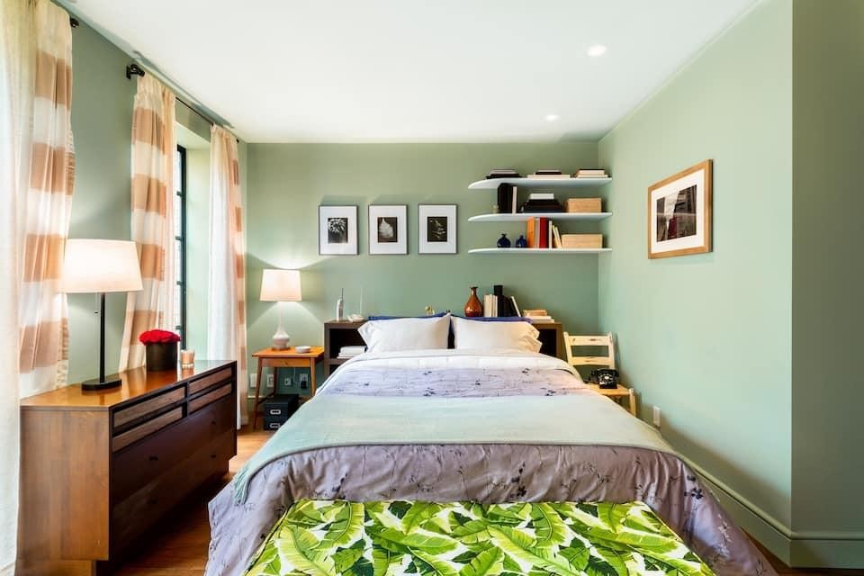 “Böyük şəhərdə seks” filmindəkiev 23 dollara kirayə verilir - Fotolar