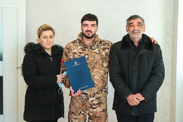 Şəhid ailələri və müharibə əlillərinə mənzil verildi- FOTOLAR