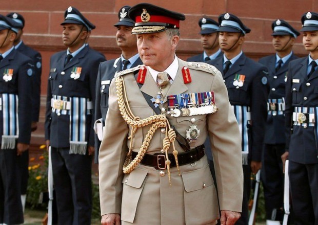 Bu ölkənin Baş Qərargah rəisi istefa verdi- FOTO