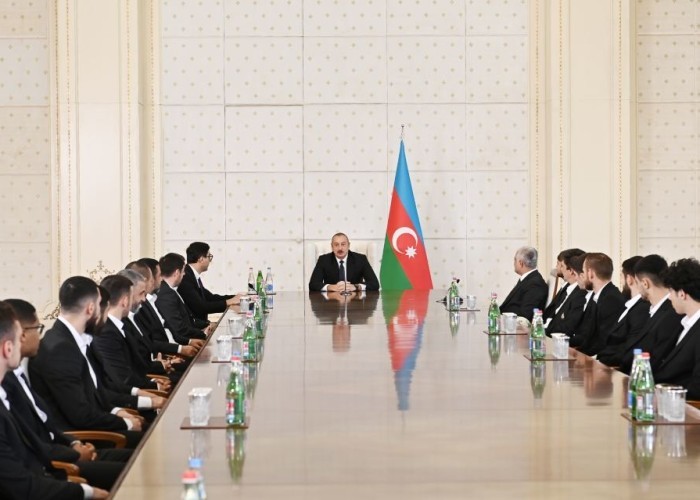 Prezident "Qarabağ" futbol klubunun üzvləriniqəbul etdi - FOTO