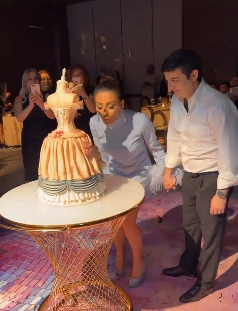 Ziya Məmmədovun gəlininin görün necə görüntüləriyayıldı - VİDEO/FOTOLAR