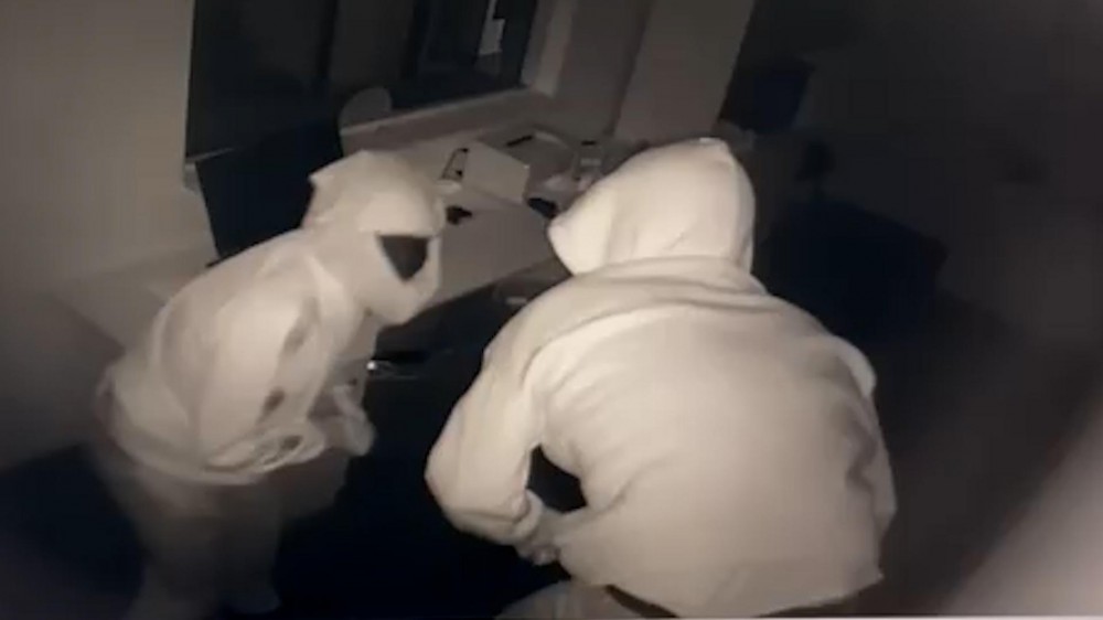 Bakıda 63 min manatlıq oğurluq edən şəxslər görün kim imiş-FOTO+VİDEO