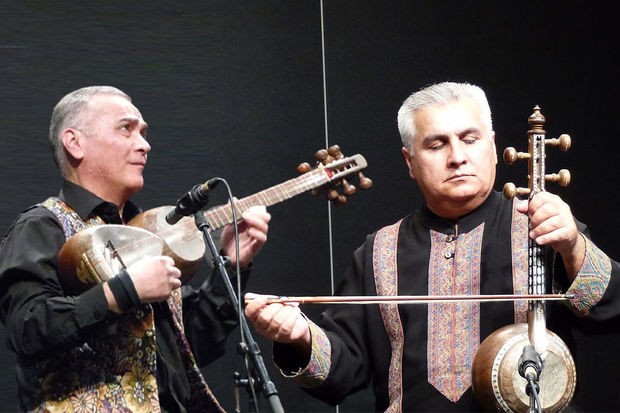 Prezident bu şəxslərəev verdi (FOTO)