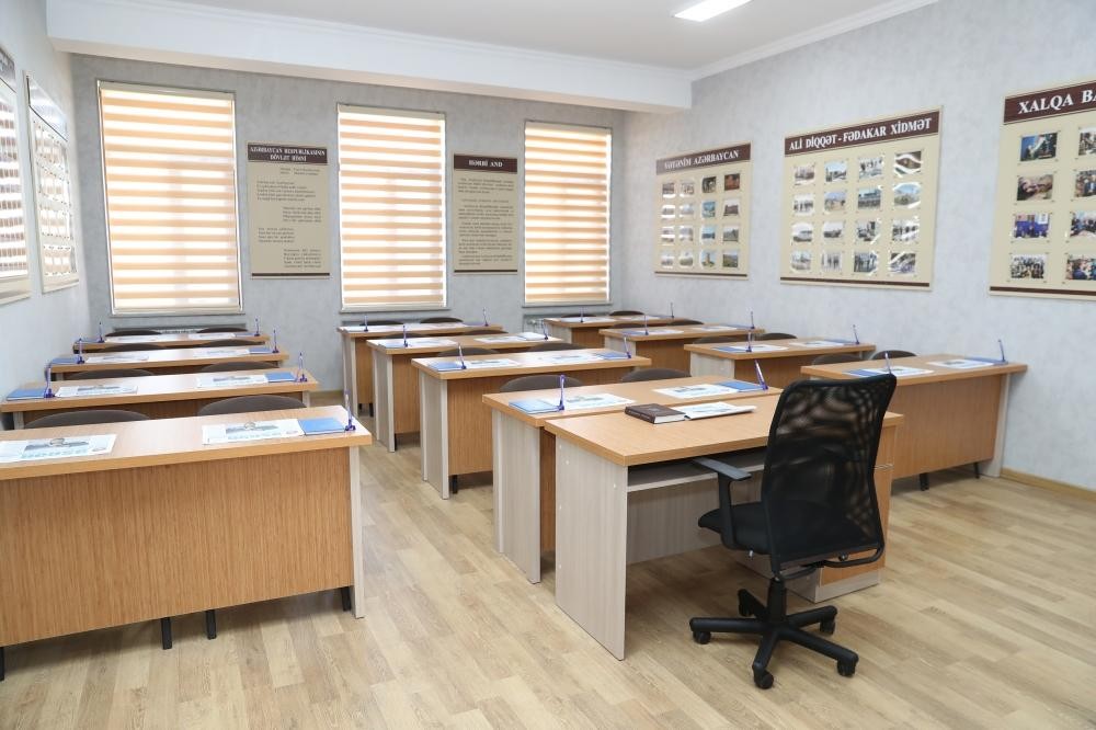 Vilayət Eyvazov Prezidentə raport verdi- FOTOLAR