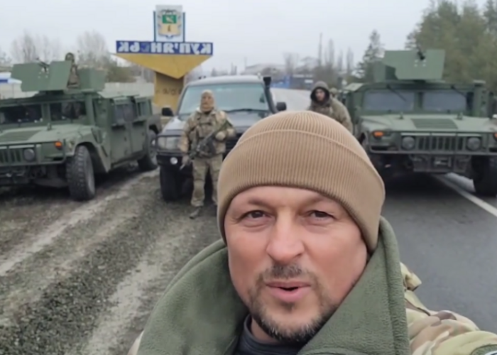 Deputat itkin düşüb-  FOTO