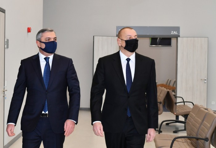 Samir Nuriyev Prezidentə Mərkəzdə yaradılan şərait barədə məlumat verdi -FOTOLAR