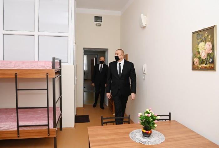 Prezident penitensiar müəssisələrdə yaradılan şəraitlə tanış oldu- FOTOLAR