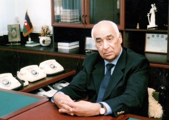 SON DƏQİQƏ! Prezident bu şəxsi təltif ETDİ- SƏRƏNCAM (FOTO)