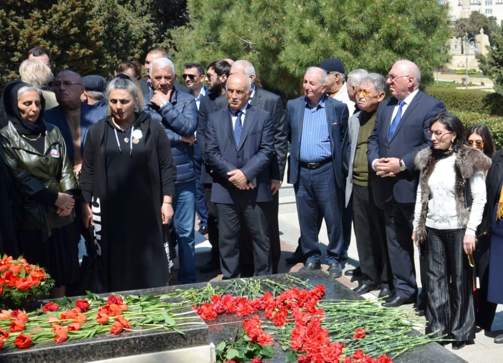 “Qazax” Xeyriyyə İctimai Birliyi nin təşəbbüsü ilə Alı Mustafayevin xatirəsi yad edildi- FOTO