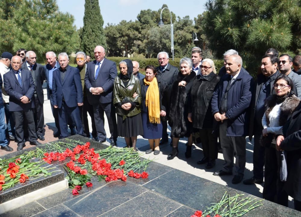 “Qazax” Xeyriyyə İctimai Birliyi nin təşəbbüsü ilə Alı Mustafayevin xatirəsi yad edildi- FOTO