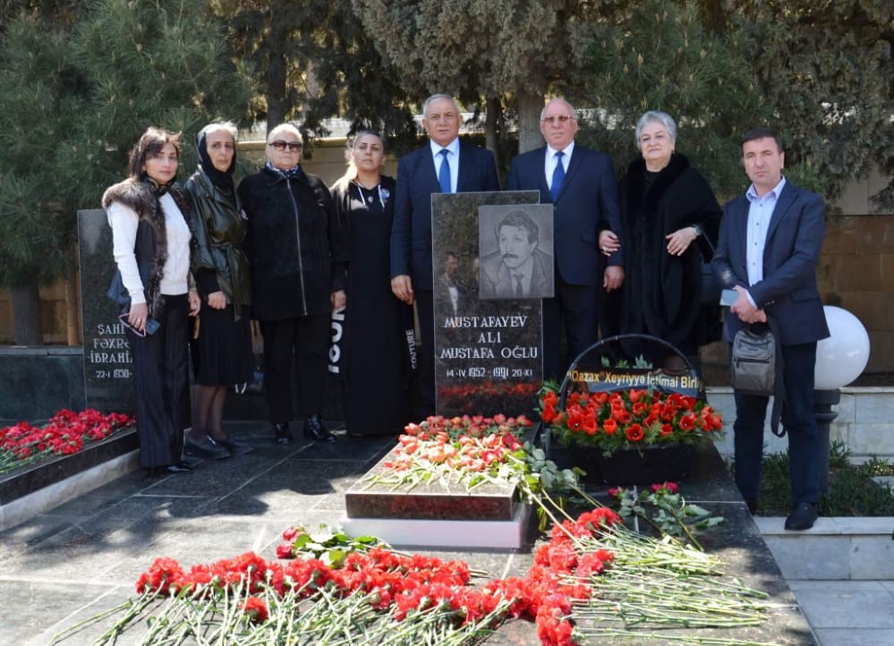 “Qazax” Xeyriyyə İctimai Birliyi nin təşəbbüsü ilə Alı Mustafayevin xatirəsi yad edildi- FOTO