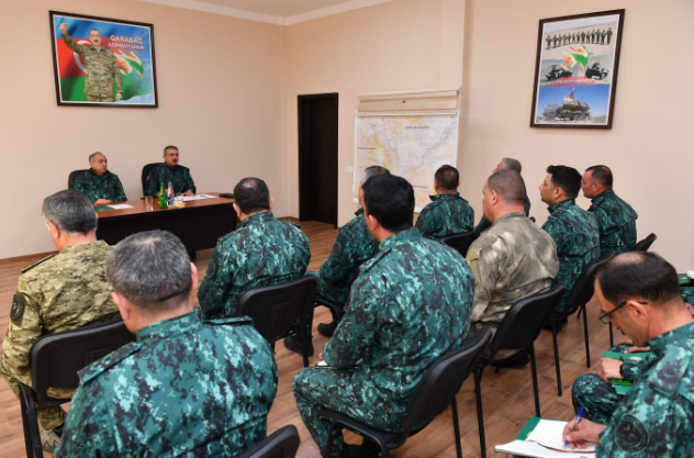 Generallar Ermənistanla sərhədə getdi- FOTOLAR