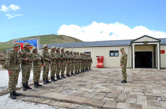 Baş Qərargah rəisi Kəlbəcərə getdi- FOTOLAR