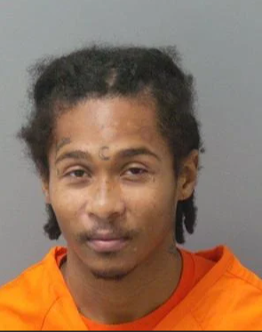 Qatili alnındakı döymədən tanıdılar:Qatardan düşən kimi...