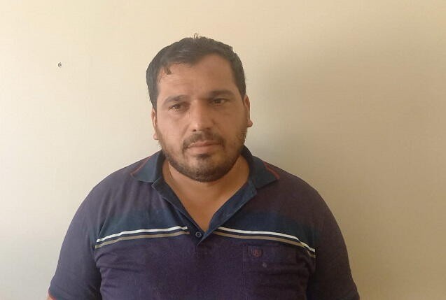 Mağazadan şampun oğurlayan kişini döyüb videoya çəkdilər- FOTO+VİDEO