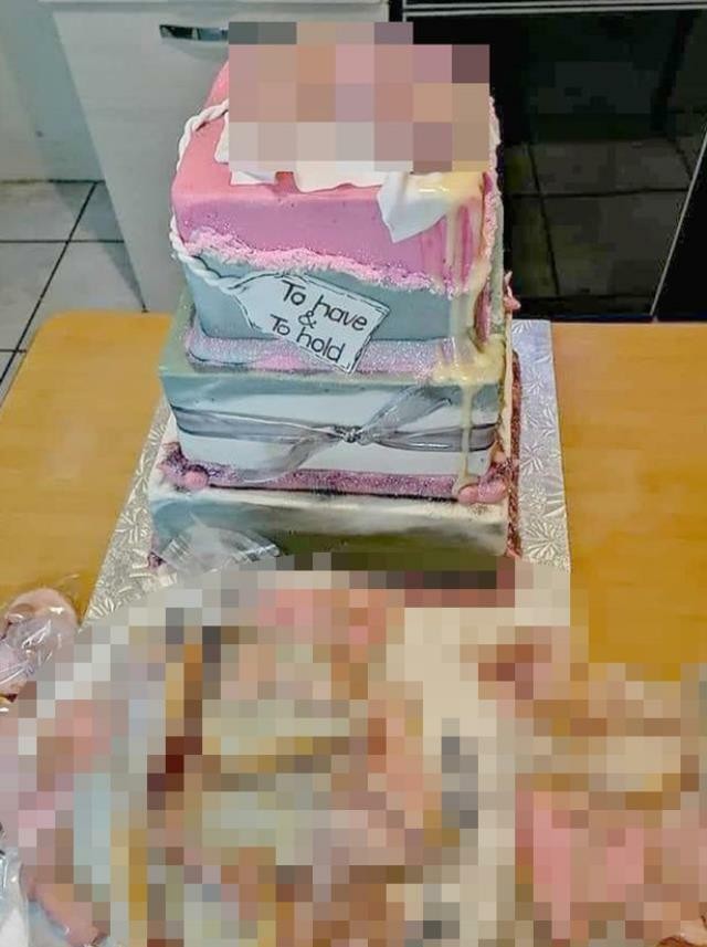 Oğlan dostları gəlinə elə hədiyyə göndərdi ki,bəy görüb özündən çıxdı (FOTO)