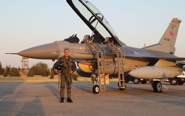 Hulusi Akar “F-16” ilə uçuş etdi- VİDEO