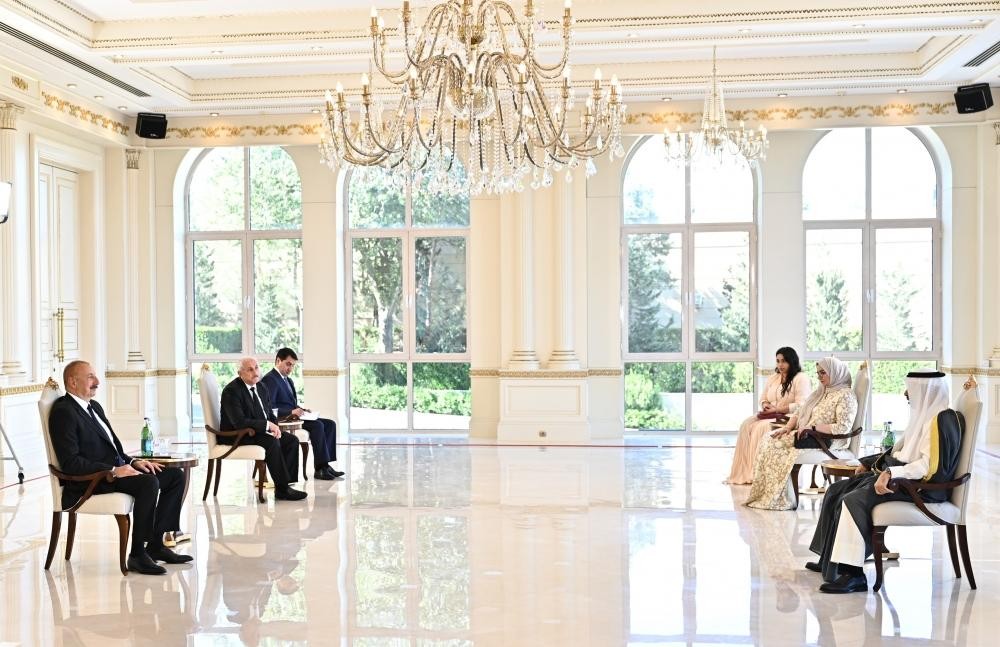 İlham Əliyev Küveytin yeni səfirinin etimadnaməsiniqəbul etdi -YENİLƏNİB (FOTO)