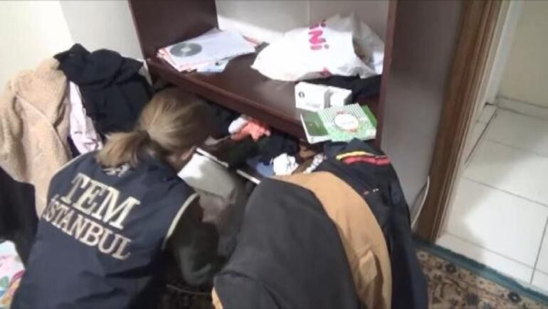 Anasının başını kəsibbalkondan atdı - FOTO + VİDEO