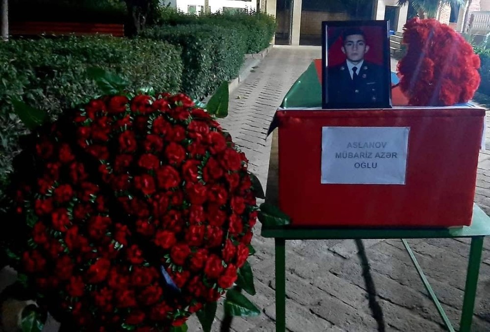 Ağır qəzada ölən şəxslər hərbçi imiş- FOTOLAR