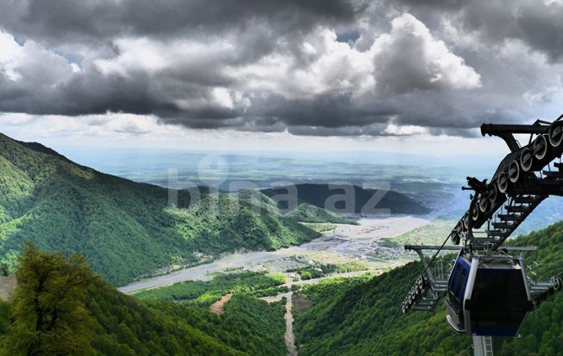 Qəbələdə 12, Bakıda 20 milyona satışa çıxarılan villalarınsahibi kimdir? (FOTOLAR)