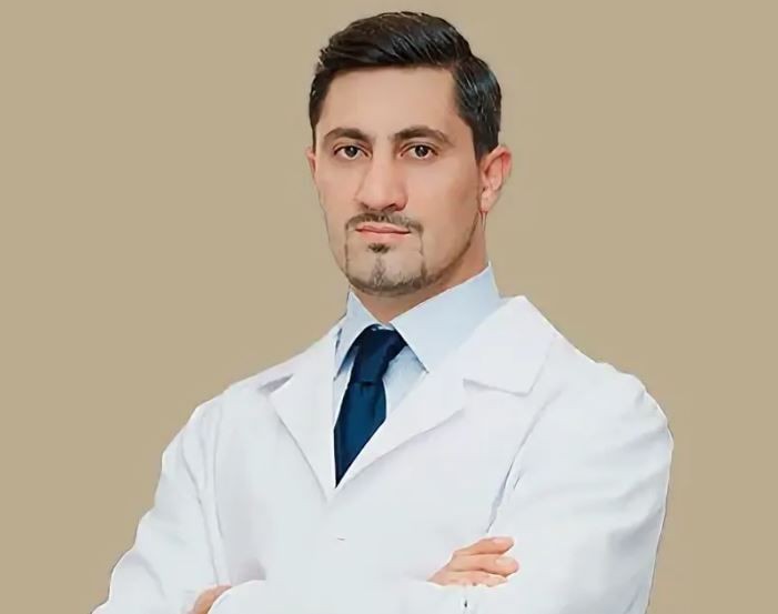 Məşhur plastik cərrah seks manyakı çıxdı -Qızları zorlayıb (FOTO)