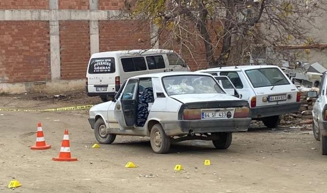 Küçənin ortasında DƏHŞƏTLİ OLAY! Maşını güllələdilər- Ata və oğlu həyatını itirdi (VİDEO/FOTO)