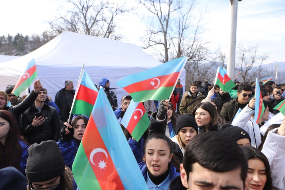 Könüllülər və gənclər təşkilatları Qarabağda ekoloji təcavüzə qarşı aksiyaya dəstək verirlər- FOTOLAR