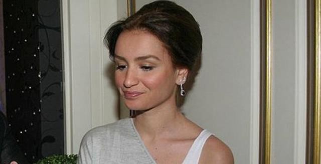 İbrahim Tatlısəsin qızı İmamoğluna dəstək oldu- FOTO