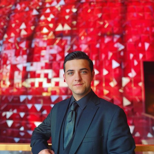 18 yaşlı aktyoraAĞIR İTKİ