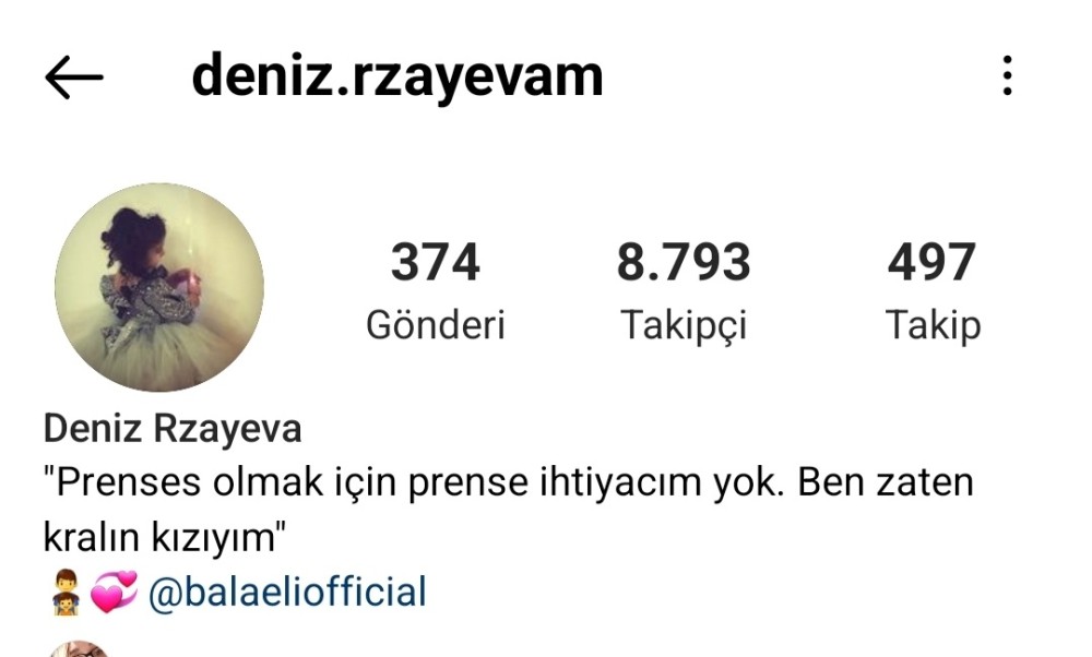 Meyxanaçı Balaəlinin qızı iləFOTOSU: "Mən kralın qızıyam"