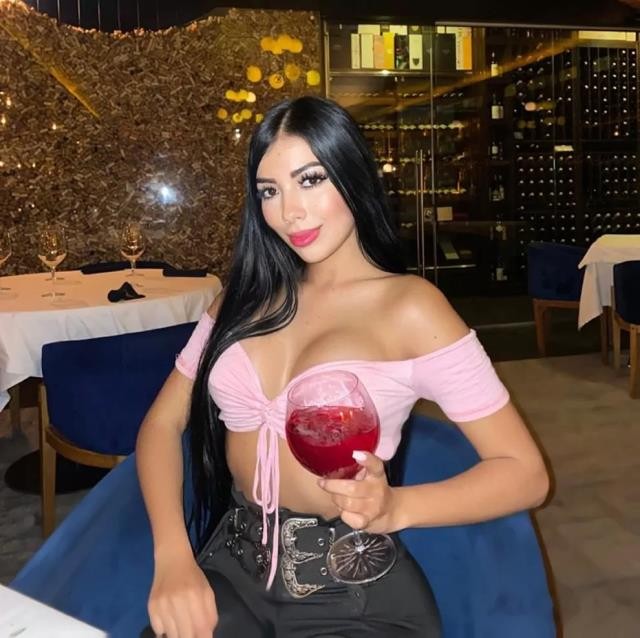 Məşhur qadın DJvəhşicəsinə qətlə yetirildi - FOTO