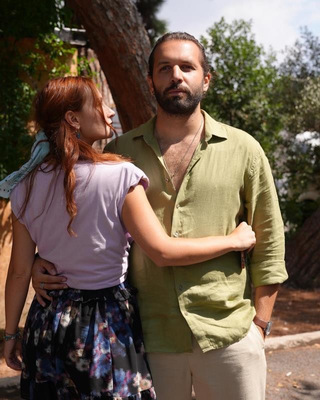 Türkiyəli aktyorun anası dağıntılar altında qalaraqdünyasını dəyişdi (FOTOLAR)