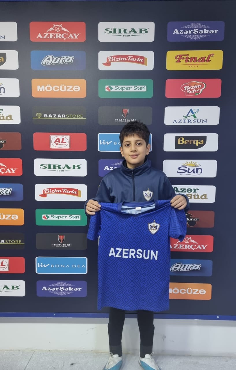 Tunar Sadıkzadə "Qarabağ"da(FOTO)