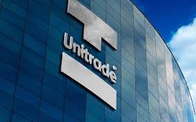 Sabiq nazirin yaratdığı 100 minlik şirkətməhkəməlik oldu