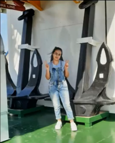 Bakıda 10-cu sinif şagirdi faciəvi şəkildəvəfat etdi - FOTO