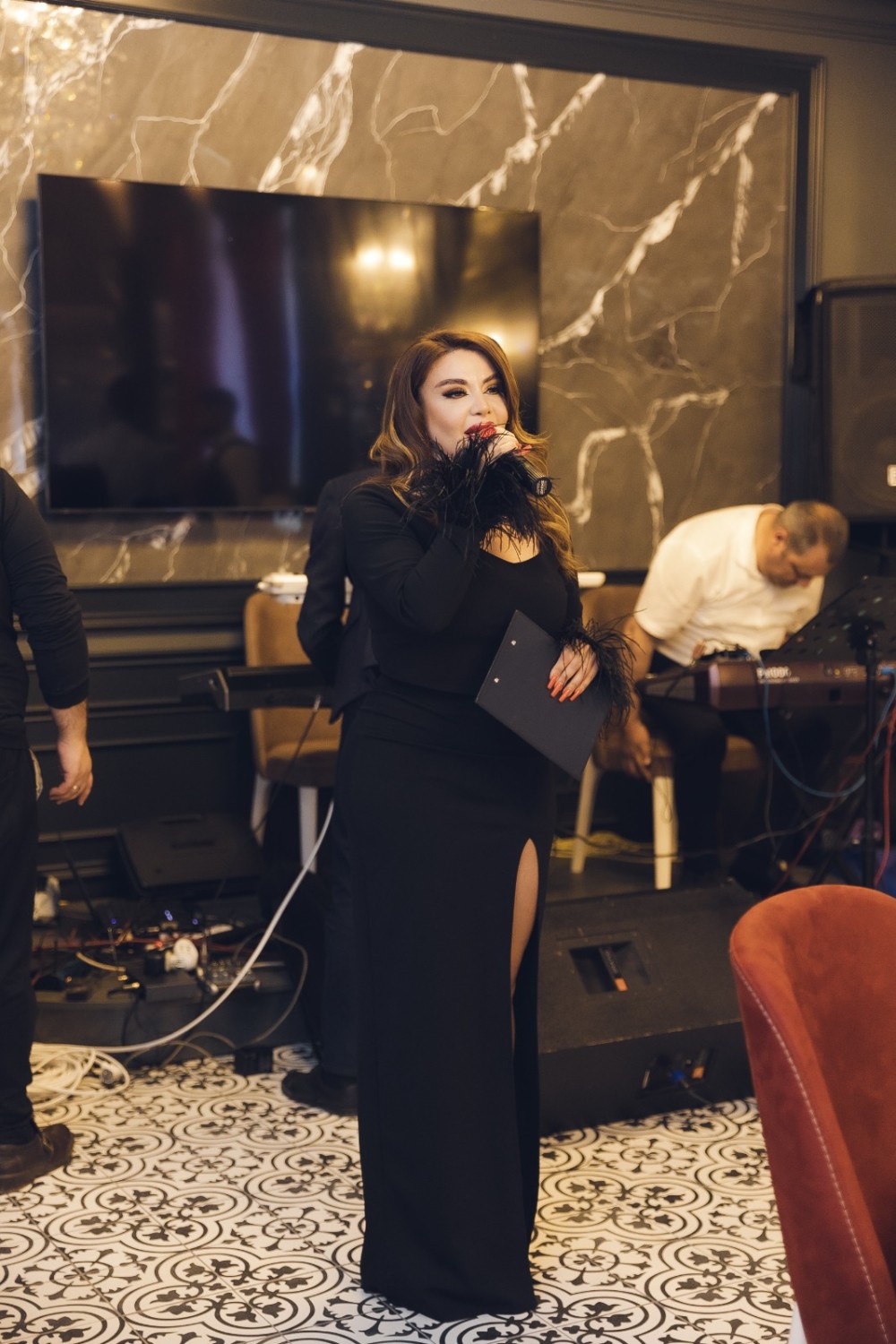 İcra Hakimiyyətinin rəsmi saytında reklam edilən hotelgörün kimin adınadır (FOTOLAR)