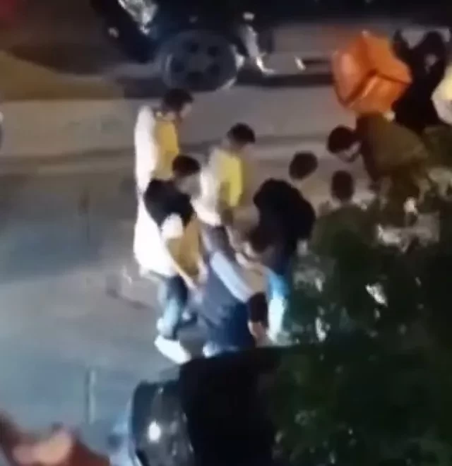 Küçədə 17 yaşlı qızın qışqırığına ətrafdakılar gəldi- FOTO