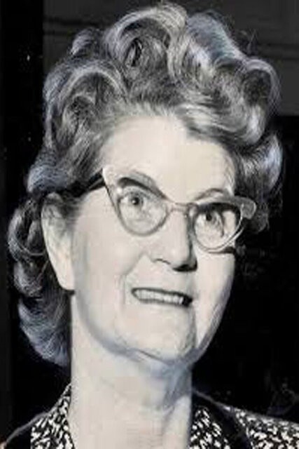 Oğulunu qısqandığı üçüngəlinini və bətnindəki uşağını öldürtdü