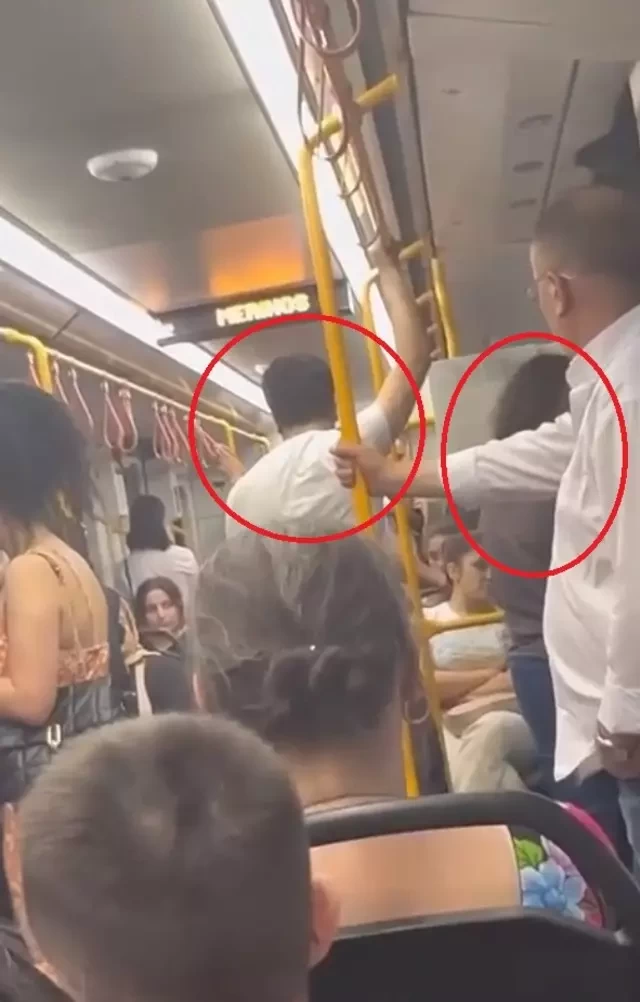Metroda qəribə hadisə: Ərini başqası ilə görən qadın görün nə etdi- VİDEO