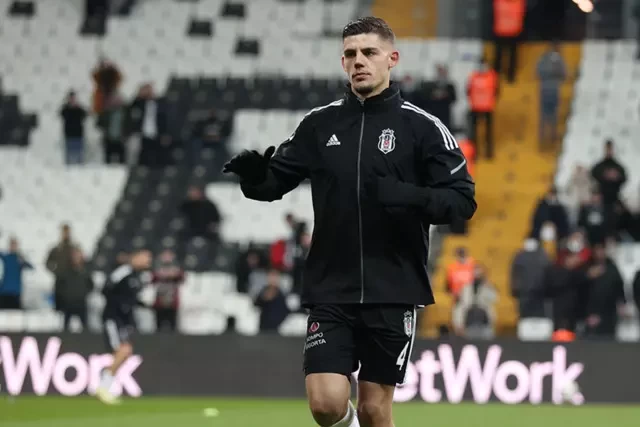 “Beşiktaş” onu Portuqaliya klubuna icarəyə verdi