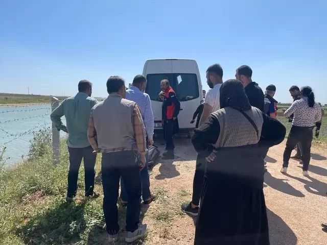 Ölkənin gündəmini zəbt edən OLAY:Ata övladlarının öldüyü avtomobili öz toyunda “bəy-gəlin” maşını etdi