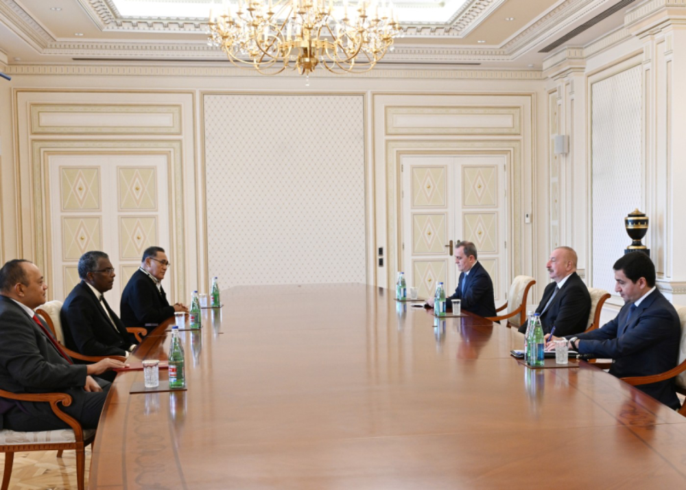 Prezident qəbul keçirdi - FOTOLAR