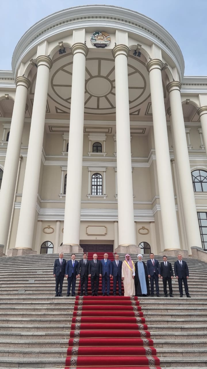 Baş prokuror Düşənbəyə işgüzar səfərə gedib- FOTOLAR