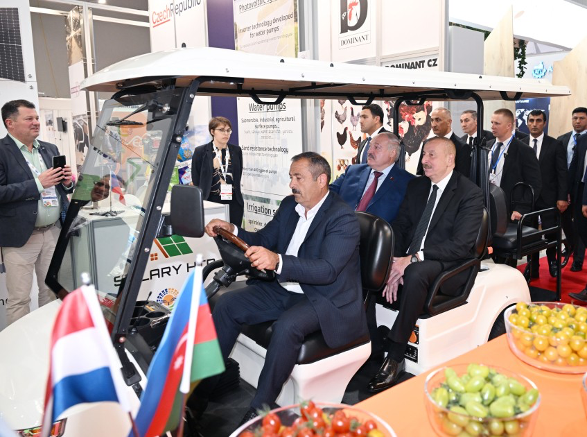 Prezidentlər “Caspian Agro” və “InterFood Azerbaijan” sərgiləri ilə tanış olublar - YENİLƏNİB (FOTOLAR)