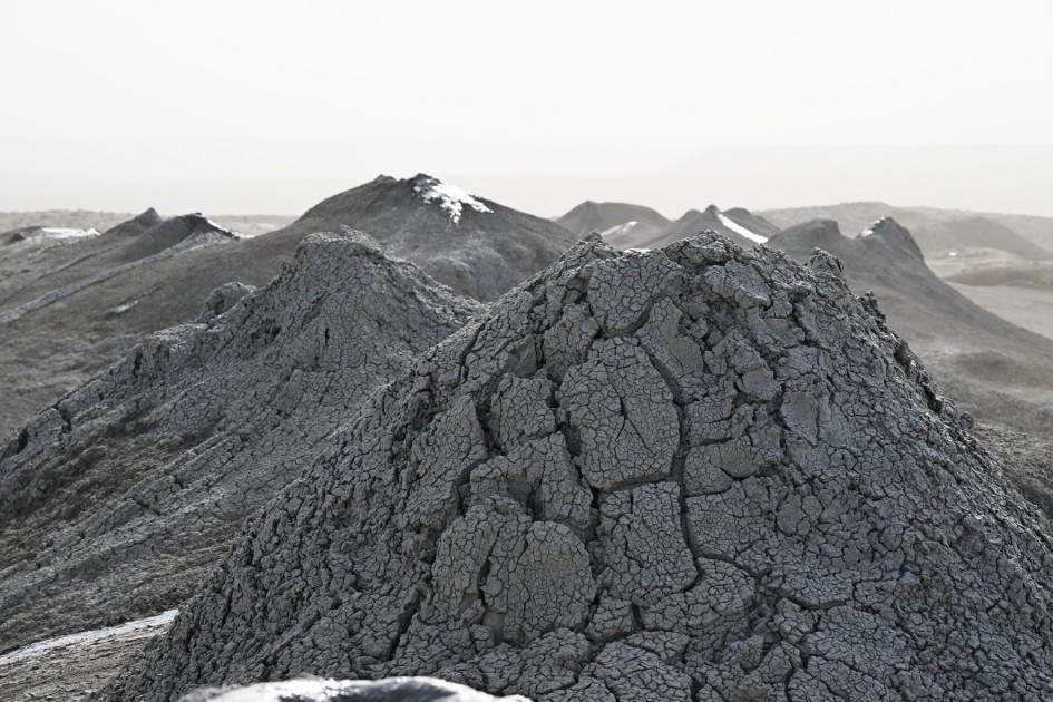 İlham Əliyev Palçıq Vulkanları Turizm Kompleksinin açılışında - FOTOLAR