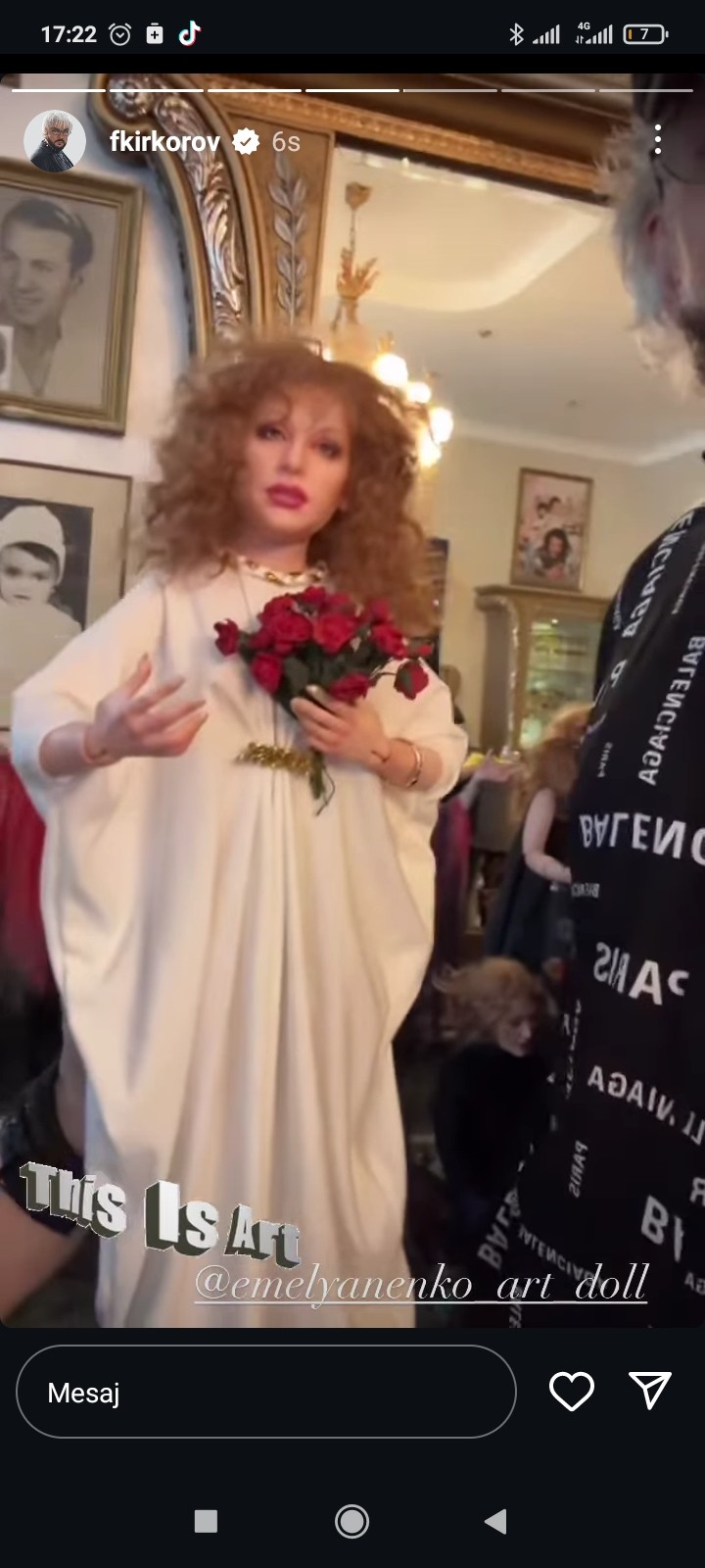 Kirkorov Alla Puqaçovanın kuklası ilə çəkilib