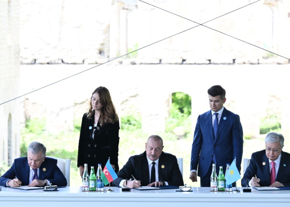 Şuşada Qarabağ Bəyannaməsi imzalanıb