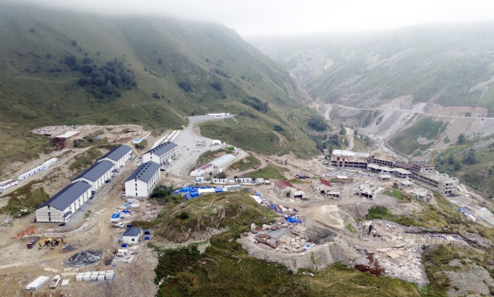 Prezident “İstisu” Kompleksində aparılan işlərlə tanış oldu -YENİLƏNİB (FOTOLAR)