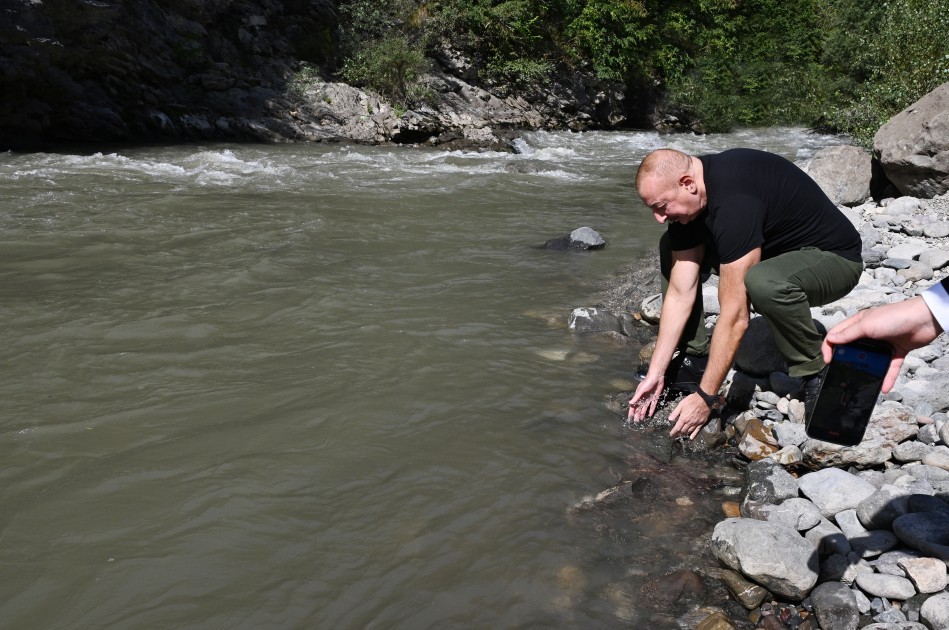 Prezident və xanımı Kəlbəcərdə açılışlarda iştirak etdilər -FOTOLAR (YENİLƏNİB)